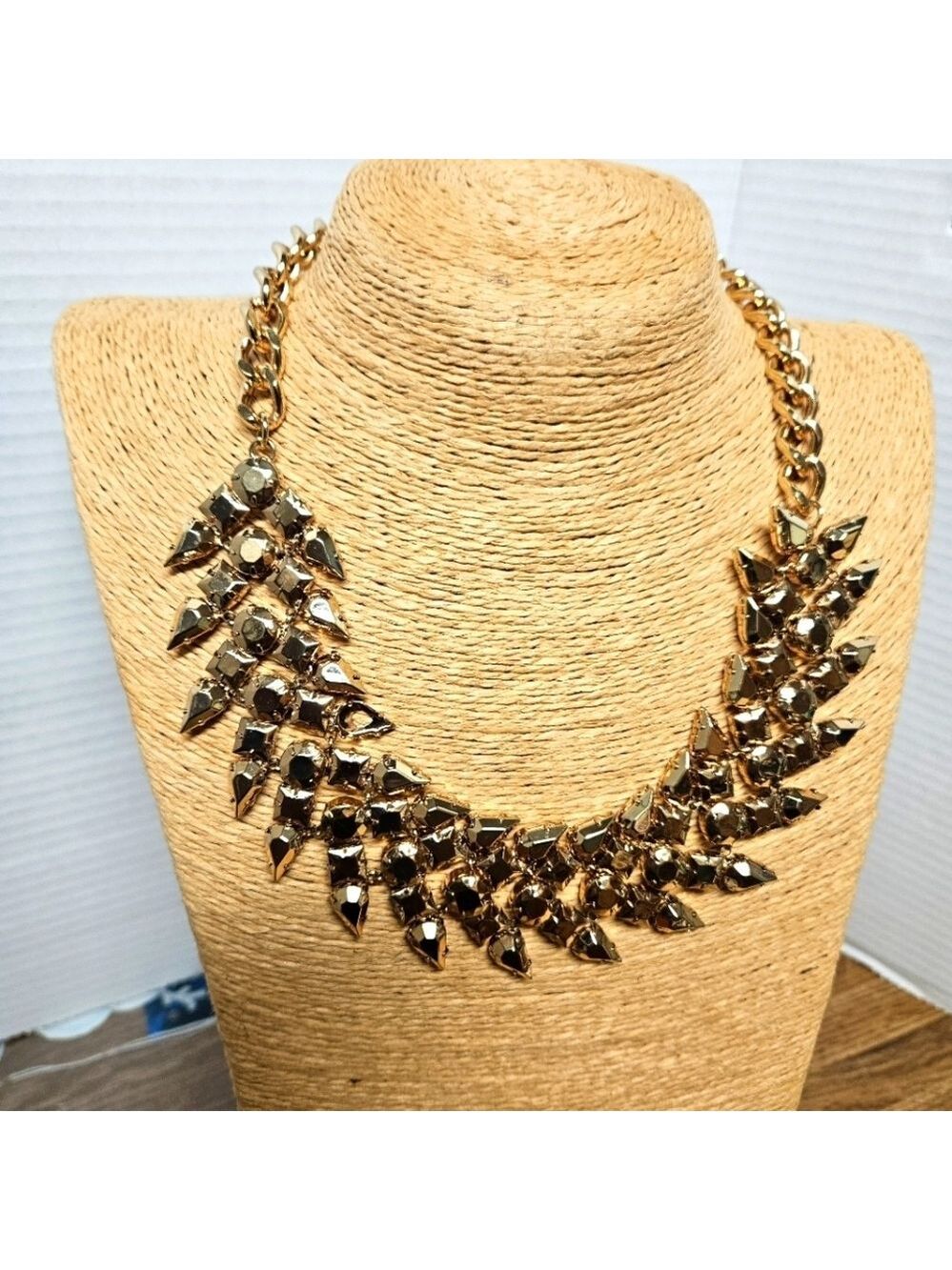 BCBG MAXAZRIA Roxie Collection Gold-tone Beaded Statement Necklace